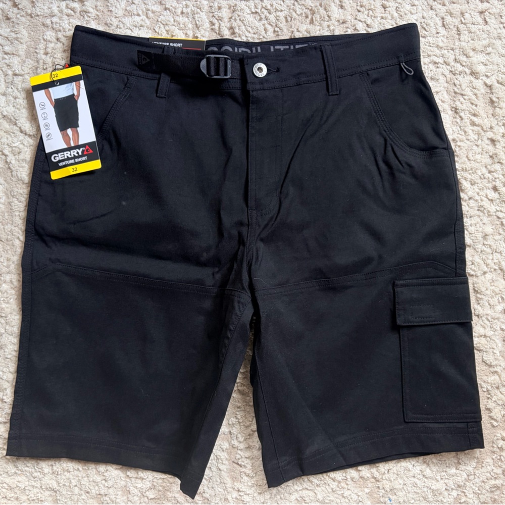Gerry Weber Black Venture Shorts